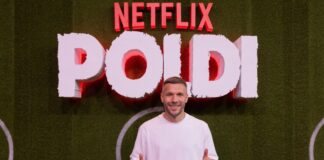 Lukas Podolski: Premiere nach Rücktritt Auch nach dem Ende der Karriere gut gelaunt: Lukas Podolski.