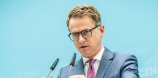 CDU-Generalsekretär: «Scheindebatte» über Kanzlertausch Es handle sich um eine in Berlin geführte Scheindebatte, sagte Linnemann. (Archivbild)