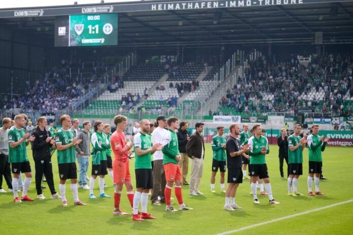 Preußen Münster - Darmstadt 98 Für die Spieler gab es von den Fans Aufmunterung statt Pfiffe.