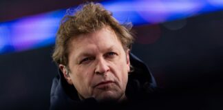 Durch Aufstieg: Vertrag von Moulder auf Schalke nun bis 2028 Erst Aufstieg, dann Vertragsverlängerung: Youri Mulder. (Archivbild)