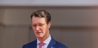 Ministerpräsident Wüst besucht Schlesien und Auschwitz NRW-Ministerpräsident Hendrik Wüst (CDU) möchte die Beziehungen zwischen NRW und Schlesien auf gesellschaftlicher Ebene stärken. (Archivbild)