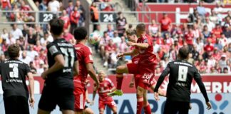 Punktgleich ins Finale: Schneckenrennen um Bundesliga-Ticket Elversberg lag gegen Düsseldorf 0:2 zur Pause zurück.