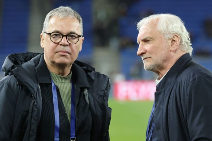 Andreas Rettig (l) und Rudi Völler DFB-Geschäftsführer Andreas Rettig (links) und Sportdirektor Rudi Völler (Archivbild).
