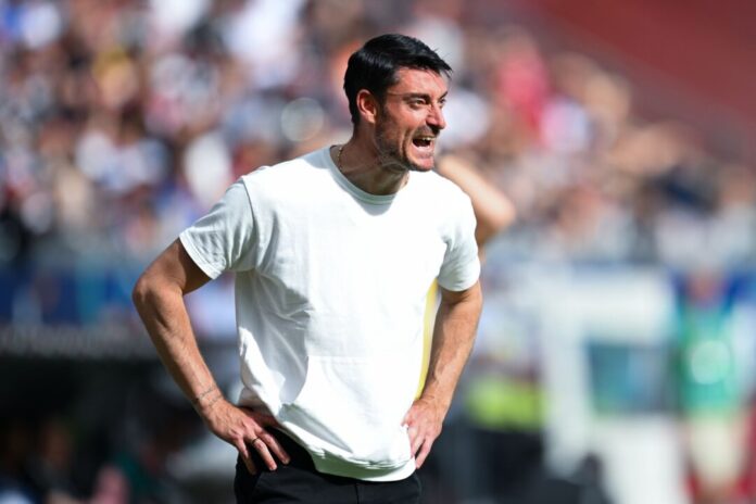 Albert Riera Riera steht in Frankfurt vor dem Aus.