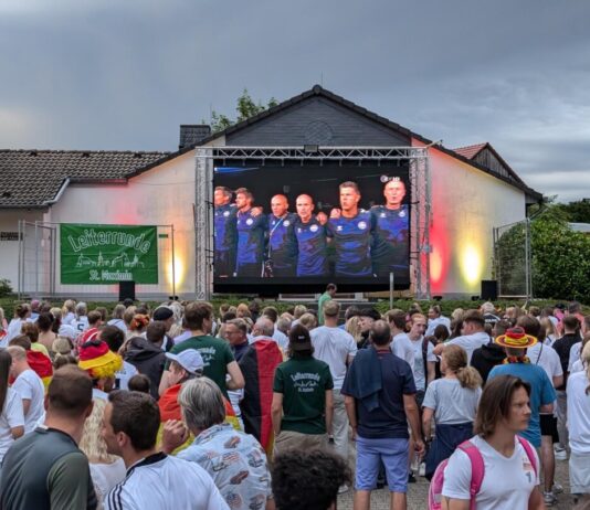 Fußball WM: Public Viewing in Düssel genehmigt