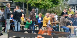 Sonnenwendfeier Velbert: Feuer ja, aber viel kleiner