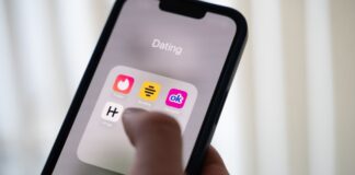 Studie: Politik beeinflusst Partnersuche Politische Vorlieben sind auf Dating-Apps ein wichtiges Auswahlkriterium - zumindest in den USA, wie eine Kölner Studie zeigt. (Archivbild)