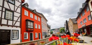Erst Schauer, dann Hitze – Temperaturen klettern in NRW In den kommenden Tagen steigen die Temperaturen in NRW kontinuierlich an.