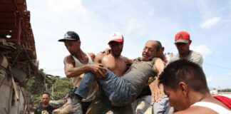 THW-Einsatzteam will Verschüttete in Venezuela retten Die Zahl der Toten ist auf 188 gestiegen.