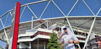 70 km um jedes Bundesligastadion: Hitze-Start für Projekt Alexander Maier will um jedes Bundesligastadion 70 Kilometer laufen. Der Startschuss fiel in Leverkusen.