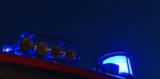 Partybus gerät auf A1 bei Wuppertal in Brand Nach zwei Stunden konnte die Feuerwehr den brennenden Bus löschen. (Symbolbild)