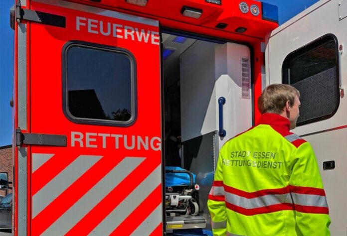 Der Rettungsdienst war in Essen besonders stark gefordert. Foto: Feuerwehr Essen/Symbolbild Der Rettungsdienst war in Essen besonders stark gefordert. Foto: Feuerwehr Essen/Symbolbild