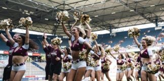 Zweites Heimspiel für Rhein Fire: Familien-Party an der Duisburger Arena Die Cheerleader von Düsseldorf Rhein Fire, die "Pyromanicas", werden ein akrobatisches Feuerwerk abfeiern. Foto: Rhein Fire / Maksim Stamenic