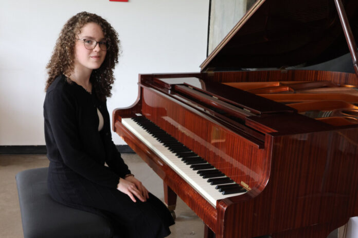 Sophia Amelingmeyer Sophia Amelingmeyer ist Schülerin der Jugendmusikschule Erkrath. Foto: Stadt Erkrath