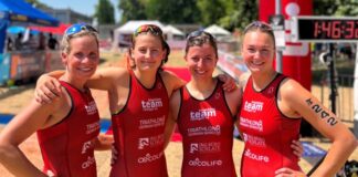 Ratingens Triathlon-Damen bei Hitzerennen in Weimar Michelle Alferink, Séraphine Ragot, Franziska Holl und Joana Wolff. Foto: TTR 08