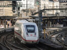 S-Bahn-Strecke zwischen Hagen und Düsseldorf wird gesperrt Bahn saniert Bahnhöfe. (Archivbild)