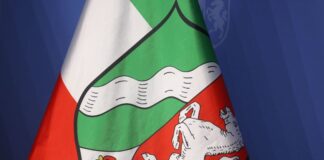 Das bevölkerungsreichste Bundesland schrumpft weiter Die Einwohnerzahl von NRW ist wieder unter die Marke von 18 Millionen gefallen. (Symbolbild)