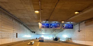 Velbert: Tauben legen Arbeiten im A44-Tunnel Birth lahm Die Arbeiten in dem Tunnel laufen verzögert weiter. Foto: Autobahn GmbH