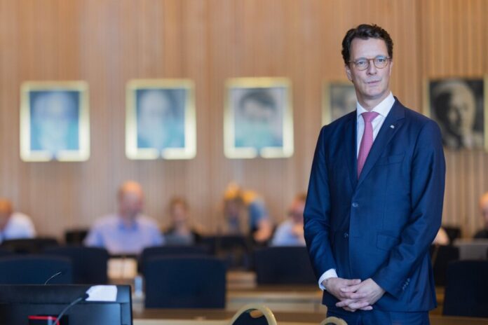 Untersuchungsausschuss - Hendrik Wüst Ministerpräsident Hendrik Wüst (CDU) kommt in den U-Ausschuss.