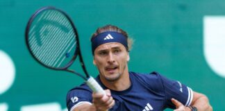 Rasenauftakt mit Problemen: Zverev in Halle im Achtelfinale Alexander Zverev ist beim Rasenturnier in Halle ins Achtelfinale eingezogen.