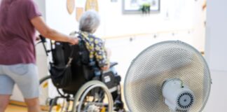 Keine Abkühlung: Hitze belastet Pflege in NRW Der Blick auf den Wetterbericht besorgt Bewohner und Personal von Alten- und Pflegeheimen - viele Einrichtungen sind für die Hitze nicht technisch ausgestattet.