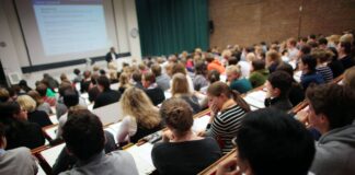 Nur noch jedes vierte Studium in NRW mit Zugangsbeschränkung In Köln sind vergleichsweise viele Studienangebote zulassungsbeschränkt - allerdings insbesondere an der Universität. (Archivbild)
