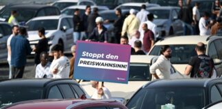 Mindestpreise für Mietwagenfahrten in Köln Mietwagenfahrten dürfen nur noch maximal 20 Prozent günstiger sein als Taxifahrten.