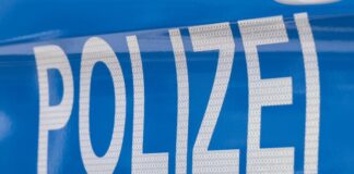 Supermarkt in Ahaus brennt nach Explosion aus Beim Eintreffen der Einsatzkräfte stand der Supermarkt bereits in Vollbrand. (Symbolbild)