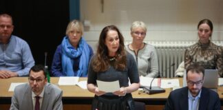 Gewalttat gegen Herdecker Bürgermeisterin: Tochter angeklagt Gegen die Tochter der Bürgermeisterin Iris Stalzer ist Anklage erhoben worden. (Archivbild)