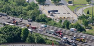 Schranken auf A4 in Köln gehen früher als geplant in Betrieb Die Schrankenanlage für das Bauwerk A4 Eifeltor kommt früher als geplant. (Archivbild)