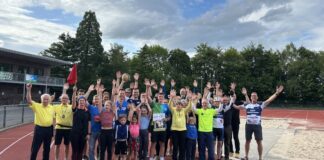 Sportvereine setzen Zeichen für den ersten Mettmanner Sporttag Gemeinsam setzen Vereine ein Zeichen für den Sporttag in der Kreisstadt Mettmann. Foto: Stadtsportverband Mettmann