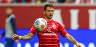 Fortuna-Urgestein Zimmermann hängt weiteres Jahr dran Matthias Zimmermann bleibt Fortuna Düsseldorf treu.