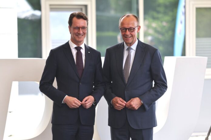 Klausur der nordrhein-westfälischen CDU in Meschede Die Begegnung wird mit Spannung beobachtet.