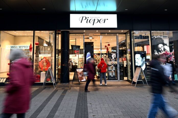 Parfümerie Pieper Eine Pieper-Filiale in Köln - auch künftig werden die Parfumshops in vielen deutschen Innenständen zu finden sein.