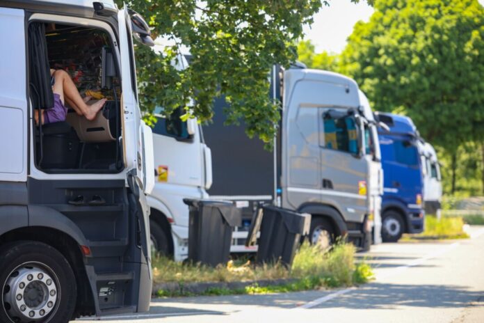 Hitze in Deutschland - Gelsenkirchen Auch in den kommenden Tagen bleibt es in Nordrhein-Westfalen heiß. (Symbolbild)