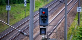 Sauerland-Bahnstrecke bis Juli dicht – lange Sperrung 2027 Auf Bahnreisende im Sauerland kommen vor allem 2027 lange Streckensperrungen zu - eine erste Bauphase beginnt aber schon am Montag. (Symbolbild)