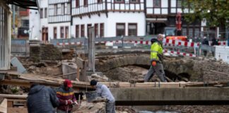 Steinmeier bei Gedenkfeier zur Flutkatastrophe Bei der Hochwasser-Katastrophe im Sommer 2021 starben insgesamt mehr als 180 Menschen. In Nordrhein-Westfalen gab es 49 Todesopfer. (Archivbild)