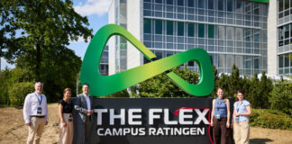 „The Flex Campus“: Ratinger Unternehmensstandort positioniert sich neu David Heise (Auric Investment), Aleksandra Peil (Prime Objects), Patrick Anders (Bürgermeister der Stadt Ratingen), Ricarda Mayer (Manova Partners), Magdalena Wildhagen (berufsständisches Versorgungswerk). Foto: Marcel Kusch, Düsseldorf