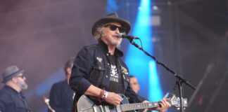 BAP feiert 50-Jähriges mit Stadion-Konzert in Köln Wolfgang Niedecken feiert das 50-jährige BAP-Jubiläum mit einem Konzert im Rheinenergie-Stadion (Archivbild).
