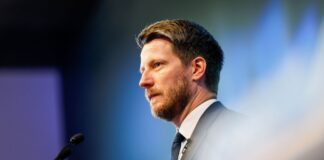 AfD-Bundesvorstand geht gegen NRW-Chef Vincentz vor Martin Vincentz sieht den Machtkampf mit der Bundes-AfD gelassen. (Archivbild)