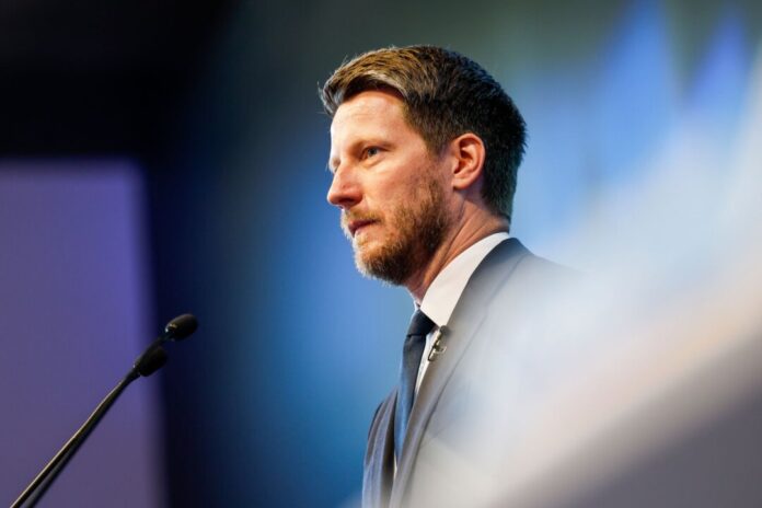 AfD-NRW-Vorsitzender Martin Vincentz Martin Vincentz sieht den Machtkampf mit der Bundes-AfD gelassen. (Archivbild)