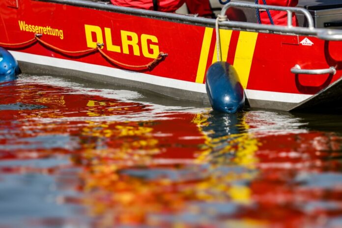 Bundesweite Bilanz: NRW zählt im Juni die meisten Badetoten In NRW sind im Juni so viele Menschen beim Baden ertrunken wie in keinem anderen Bundesland. (Archivbild)