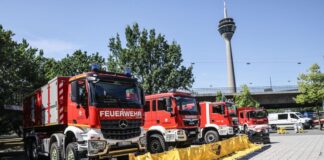 Neue Fahrzeuge, 3D-Karte: NRW rüstet sich für Katastrophen Einige Fahrzeuge für den Katastrophenschutz wurden speziell für den Einsatz in NRW konzipiert.