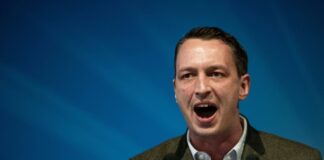 Bundesschiedsgericht: Helferich darf in AfD bleiben Der AfD-Bundestagsabgeordnete Matthias Helferich (Archivfoto)