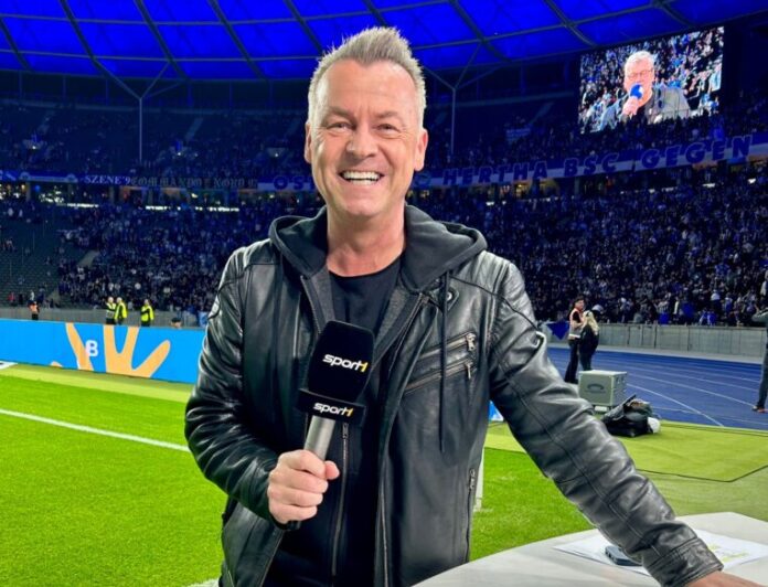 (C) Oliver Forster1 Beim „Fußball & Helden“-Talk kommen Oliver Forster und Ansgar Brinkmann nach Ratingen zur Sommerbühne. Foto: Oliver Forster/Veranstalter
