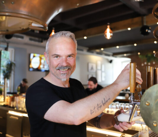 Ratinger wollen Innenstadt mit mehr Leben füllen Der Gastronom Christian Pannes ist der Sprecher der Interessengemeinschaft. Foto: Volkmann