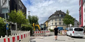 Mettmann: Versenkbare Poller sollen Autos aus der Fußgängerzone verbannen