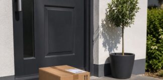 Kreis Mettmann: Polizei warnt vor Betrug beim Online-Shopping Die Polizei warnt vor Betrug beim Shopping. Symbolbild: KI generiert/Polizei