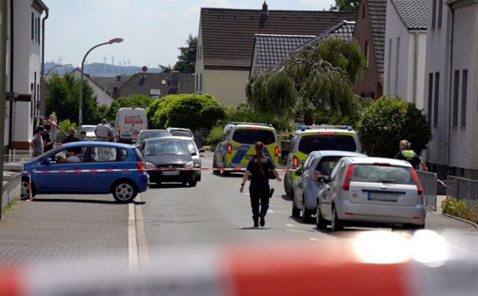 Unbekannter schießt auf Mann Nach Schüssen auf einen 45-Jährigen fahndet die Polizei nach einem Verdächtigen.