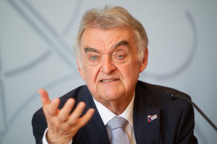 NRW-Innenminister Herbert Reul Nach Worten von Innenminister Reul ist die Gefahr islamistischer Anschläge «abstrakt hoch». (Archivbild)
